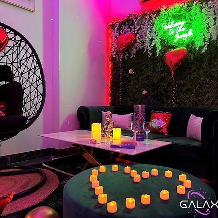 Galaxy Spa - Suite Jupiter Jacuzzi Privatif Champigneulles المظهر الخارجي الصورة